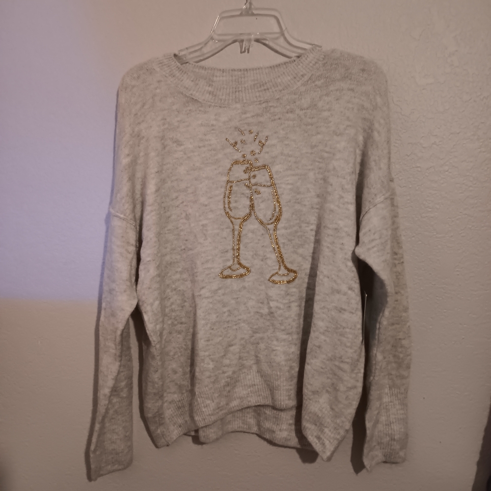 Womans Gray Sweeter NWT With Gold Bead   Emblishments